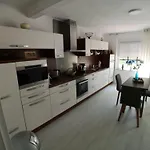 Huus An't Doerpsdiek By Interhome Casa de Férias *
