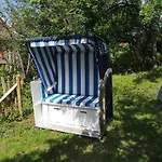 Huus An't Doerpsdiek By Interhome Casa de Férias Hamswehrum