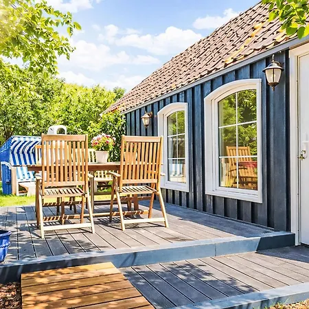Huus An't Doerpsdiek By Interhome Hamswehrum