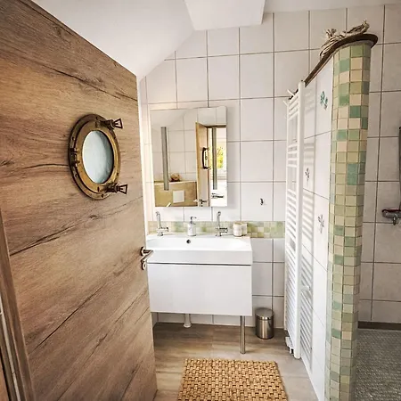 Huus An't Doerpsdiek By Interhome Prázdninový dům *